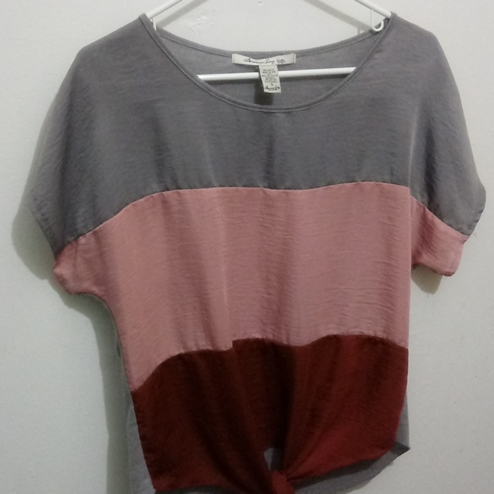 Short sleeve tie front blouse
